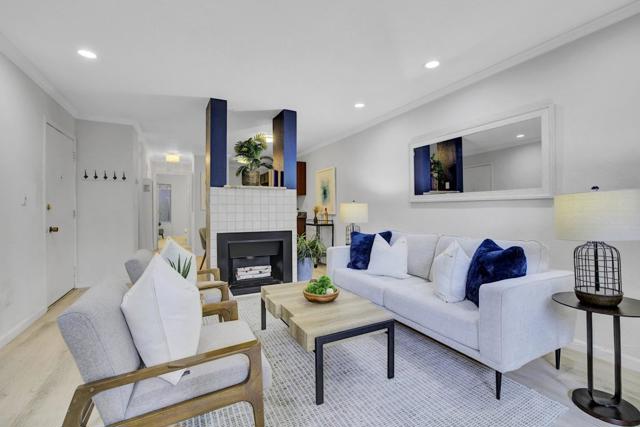 2742 Oak Road, Walnut Creek CA: https://media.crmls.org/mediaz/69e54eb2-b0cf-49c2-8e5b-c7ca7a6d0c59.jpg