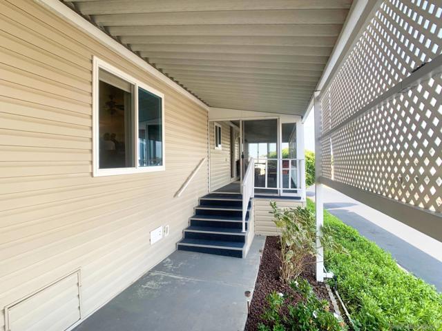1930 San Marcos Blvd #127, San Marcos, California 92078, 2 Bedrooms Bedrooms, ,2 BathroomsBathrooms,Residential,For Sale,San Marcos Blvd #127,250041309SD