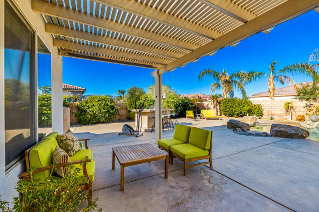 79704 Castille Drive, La Quinta CA: https://media.crmls.org/mediaz/69e77a1d-7007-42c0-95c2-df82e7906bda.jpg
