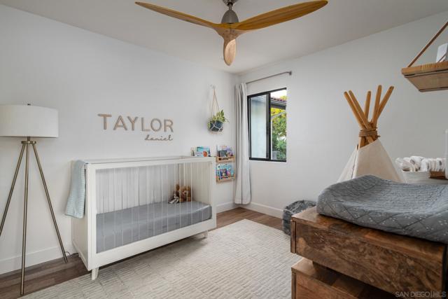 6732 Antilope St, Carlsbad CA: https://media.crmls.org/mediaz/69ea11a0-7c8e-4664-bf04-41b1724b738d.jpg