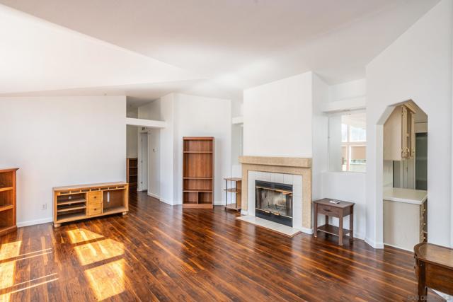 1525 Tea Rose Lane, Jacumba CA: https://media.crmls.org/mediaz/69ea5d56-48de-4b04-af17-c374ba24e729.jpg