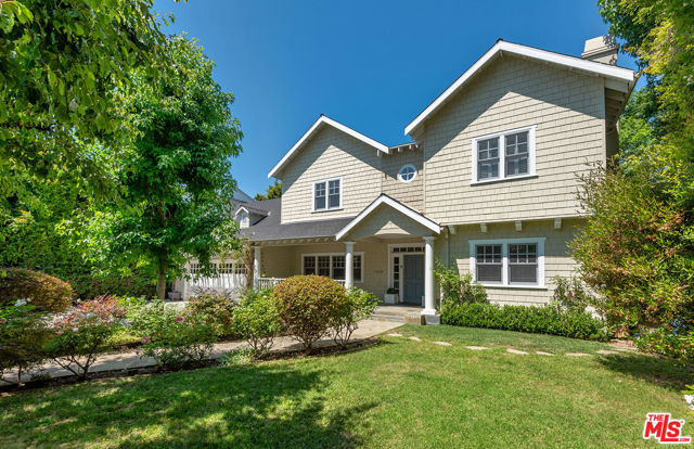 4439 Firmament Avenue photo 3