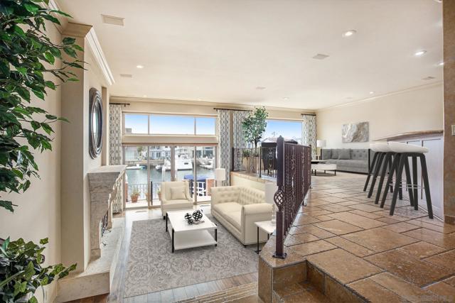 34 The Point, Coronado CA: https://media.crmls.org/mediaz/69ee6889-095e-4b33-a56d-5c20ce44b07a.jpg