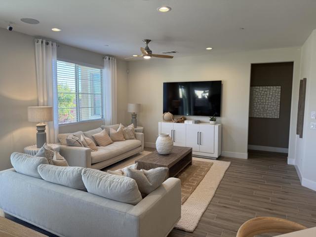 39912 Felicita Parkway, Palm Desert CA: https://media.crmls.org/mediaz/69ee8d16-6d95-4e84-82b4-b4cb17cacfdb.jpg