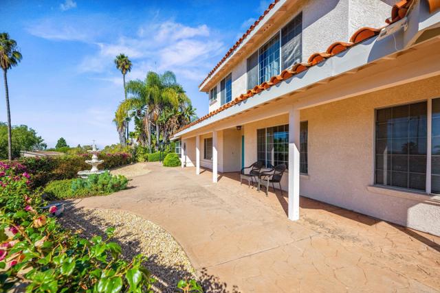 Detail Gallery Image 44 of 64 For 330 Skyline Dr, Vista,  CA 92084 - 5 Beds | 5 Baths
