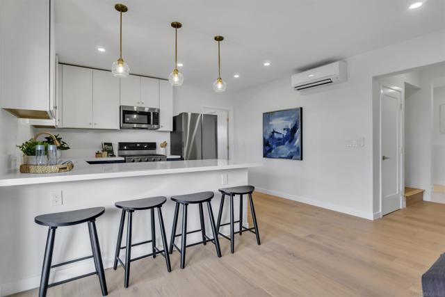 1777 Beryl St, San Diego CA: https://media.crmls.org/mediaz/69ef07e0-3633-4a4b-be5a-3b3b03fae055.jpg