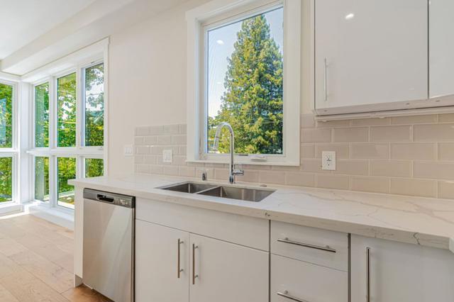1667 San Carlos Avenue, San Carlos CA: https://media.crmls.org/mediaz/69ef2610-7810-4c81-a697-345d483b6017.jpg