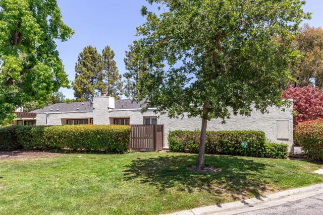 2435 Sharon Oaks Drive, Menlo Park CA: https://media.crmls.org/mediaz/69f04ac3-dc8b-4a9d-9480-a603e5b203f8.jpg