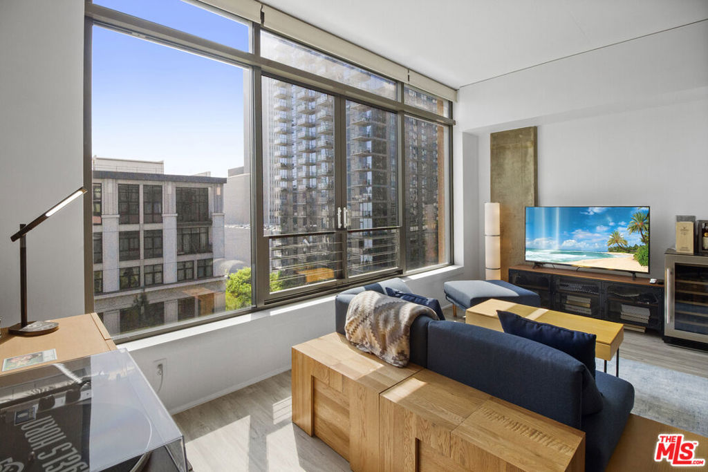 MLS #25619373 image #11