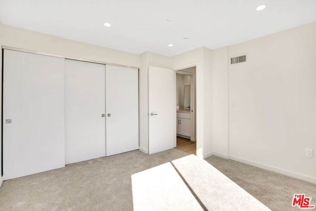 MLS #26875897 image #58