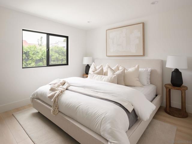 148 150 North Acacia, Solana Beach CA: https://media.crmls.org/mediaz/69f0db53-fdff-4b00-92e8-ef487b7045c3.jpg