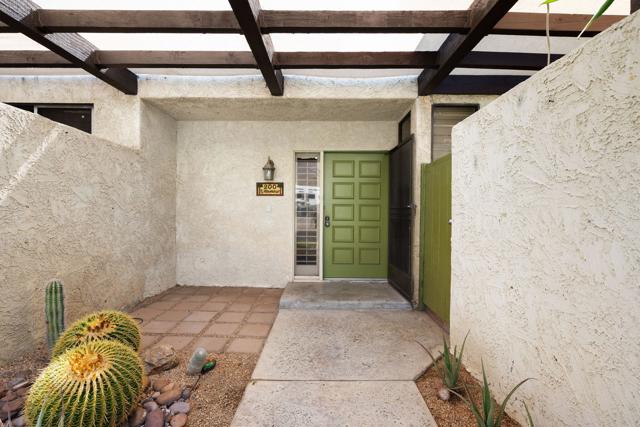 200 N Hermosa Drive, Palm Springs, CA 92262