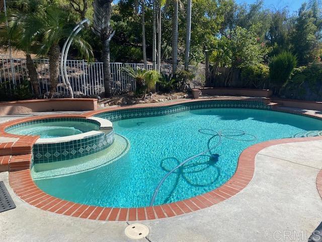 Image 2 of 27 For 3711 Via Las Villas