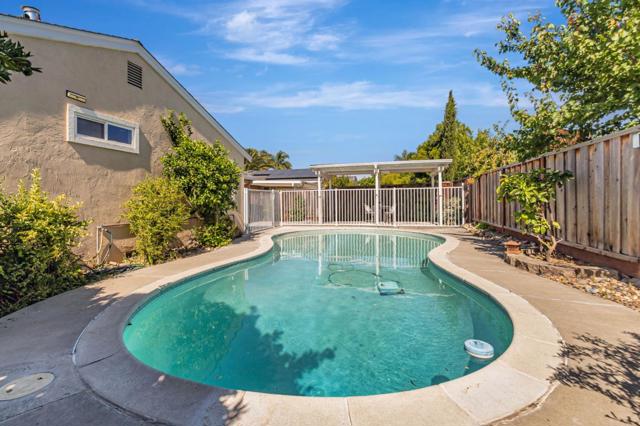 482 Calero Avenue, San Jose CA: https://media.crmls.org/mediaz/69f31ad0-e138-40a4-9677-bf703384036f.jpg