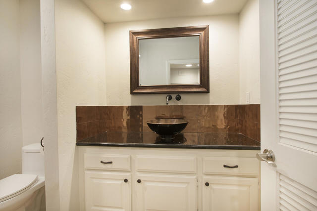 Image 21 of 42 For 73318 Shadow Mountain Drive B