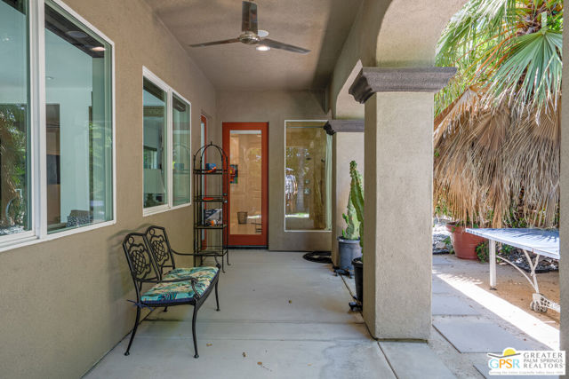2160 N Hermosa Drive, Palm Springs CA: https://media.crmls.org/mediaz/69f4a7cb-7465-42d0-8da7-2ebd6feb9c6f.jpg