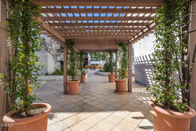 Detail Gallery Image 39 of 49 For 355 S Los Robles Ave #311,  Pasadena,  CA 91101 - 2 Beds | 1 Baths