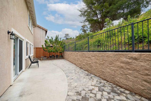 314 La Soledad Way, Oceanside CA: https://media.crmls.org/mediaz/69f70cec-b345-4013-b18a-77f13ccda763.jpg