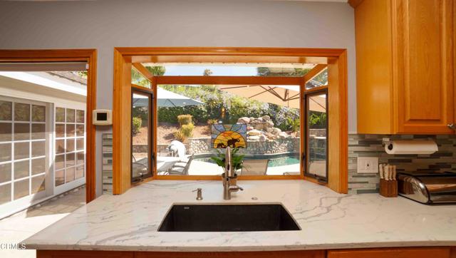 1542 Uppingham Drive, Thousand Oaks CA: https://media.crmls.org/mediaz/69f818af-49f7-478c-a24d-26c89461fffe.jpg