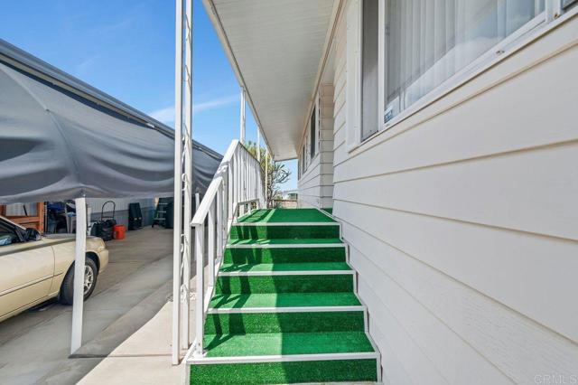 Detail Gallery Image 20 of 48 For 1506 Oak Dr #4,  Vista,  CA 92084 - 2 Beds | 2 Baths