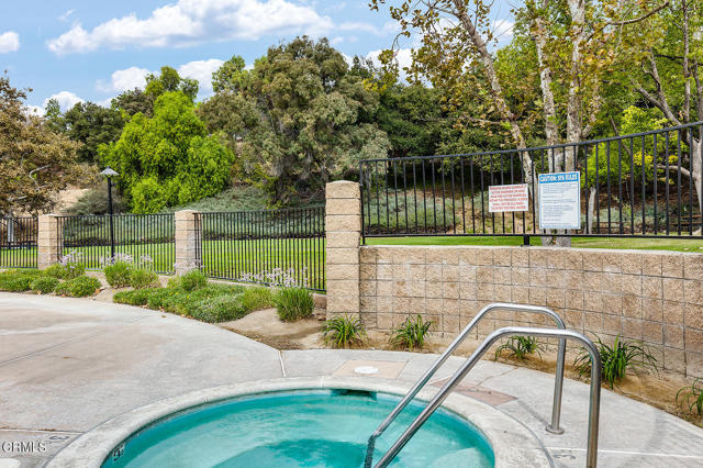 Detail Gallery Image 41 of 42 For 21200 Trumpet Dr #102,  Newhall,  CA 91321 - 2 Beds | 2 Baths