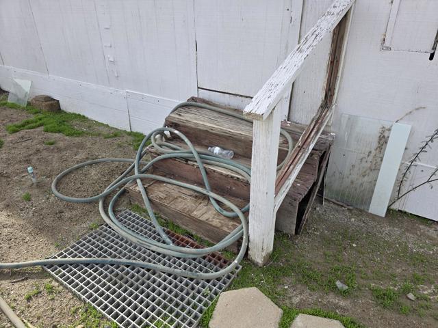 9588 Avenue H, Bombay Beach CA: https://media.crmls.org/mediaz/69f8feb2-054c-4d5a-9cbf-d92772fe47d3.jpg