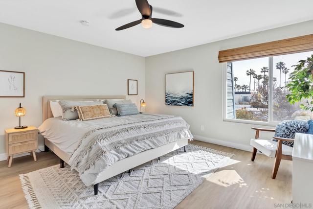 50 Montego Ct, Coronado CA: https://media.crmls.org/mediaz/69f9af18-aac1-4d52-8e4d-3db2c3faa8f3.jpg