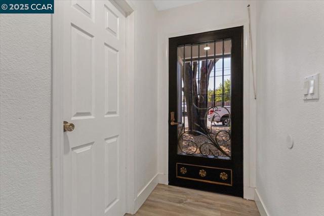 301 Grangnelli Ave, Antioch CA: https://media.crmls.org/mediaz/69fb2493-e80c-43ec-a4a2-ef4c6b9a8041.jpg