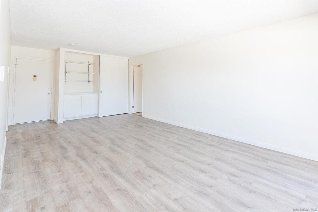 1855 Diamond St - photo 10