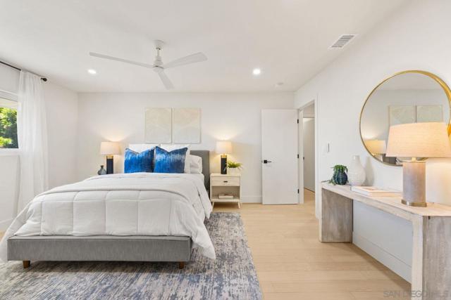 896 La Jolla Rancho Road, La Jolla CA: https://media.crmls.org/mediaz/69fba067-7305-4c95-b65c-c5242542299a.jpg