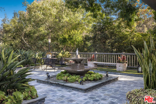 Image 25 of 33 For 7770 Firenze Avenue