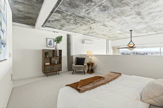 311 Oak St, Oakland CA: https://media.crmls.org/mediaz/69fd80d5-1994-4201-98f0-c2a4827f8fd0.jpg