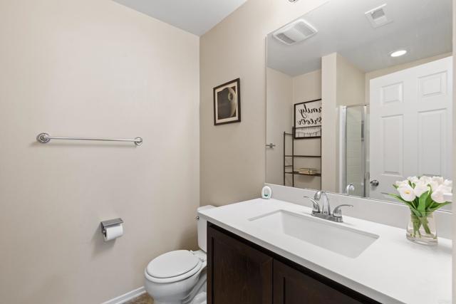 Detail Gallery Image 15 of 32 For 34221 Woodmont, Lake Elsinore,  CA 92532 - 4 Beds | 3 Baths