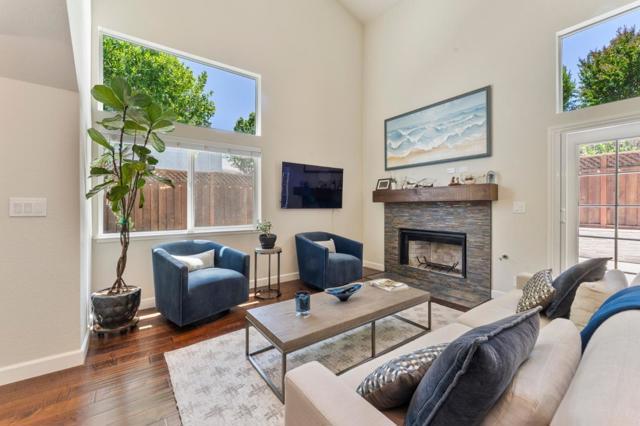 960 Oak Park Drive, Morgan Hill CA: https://media.crmls.org/mediaz/69fdc8a8-fa14-40d7-ab7b-fad870be0591.jpg