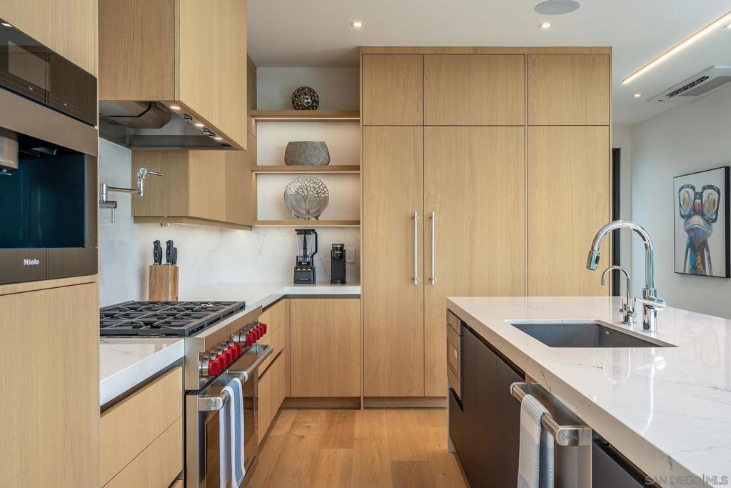 MLS #250042157SD image #8