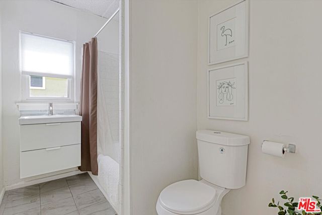 Drew Fenton | 153 W Channel Road Santa Monica CA | MLS: 7020030