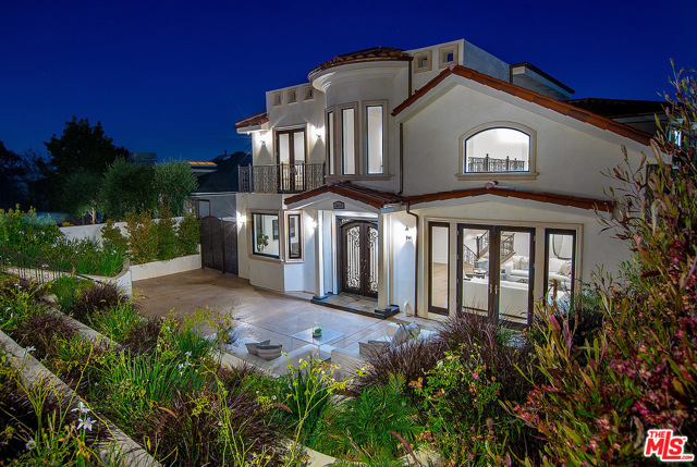 Photo of 1014 Berkeley Street, Santa Monica, CA 90403