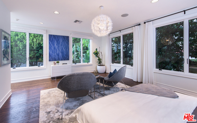 12000 CREST Court
