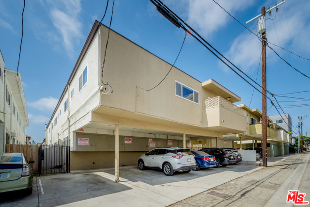 Carport