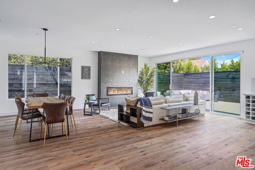 Fall in love with this newly rebuilt contemporary home in the heart of Mar Vista! Enjoy the... Primary Photo for Listing #21772230