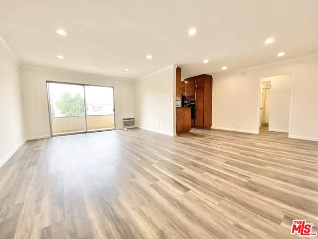 1446 Canfield Avenue 7A Los Angeles, California BEAUTIFUL SPACIOUS 3+ 2 IN BEVERLY HILLS ADJACENT WITH PARKING $55** FEATURES-Living/bedroom- Large Kitchen-Recessed Lighting-Air-conditioner-Ample closets space-lots of storage-On-sight laundry-Parking-Bright and airyPlease note: Photos may not be of exact apartment home available*Square footage when listed or from inquiry, is approximate*Pricing is subject to change without notice*Pricing can vary between similar apartments for many reasons*Features may vary between similar apartments*Renter to verify all information, including availability*Rental Policy may change without notice*Price breaks are extended to all Applicants, no matter what may have been previously advertised*We adhere to all Fair Housing guidelines and all housing laws