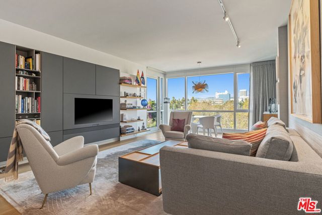 1705 OCEAN 414 Santa Monica, California New Price!!! Welcome to the Waverly designed by world renowned Marmol Radziner. Remastered Sleek 2 bed 2.5 bath plus den with a modern Murphy bed! Open spacious floor plan with exquisite custom Modern Finishes. Beautiful custom designed kitchen and baths. The master suite has a large walk in closet and oversized spa tub. Stellar Views of ocean, park, city, and mountains. Across the street to beach, walk to shops, restaurants, & third street. The Waverly is a full service lifestyle offering 24-hour doorman, full time concierge, gym designed by Equinox, and Sky lounge. This is 5 star living at the beach!!Agent Remarks : Email for all showings with PEAD