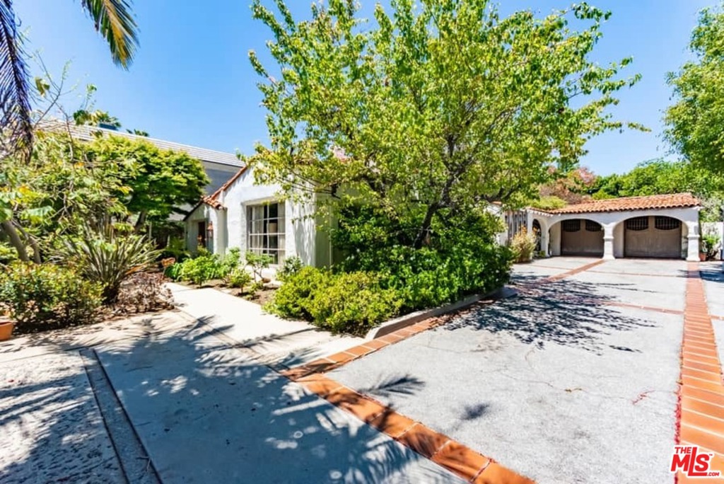 12725 W SUNSET