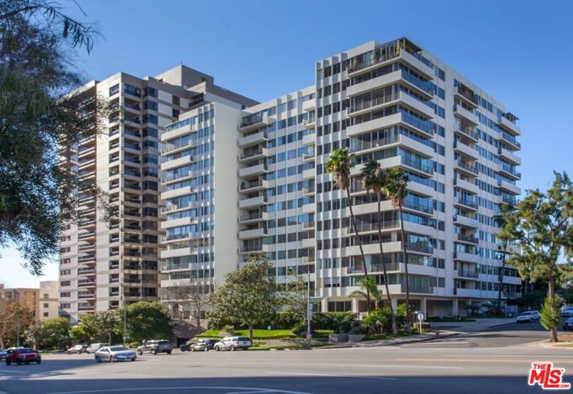 Image 2 for 10433 Wilshire Blvd #1008, Los Angeles, CA 90024