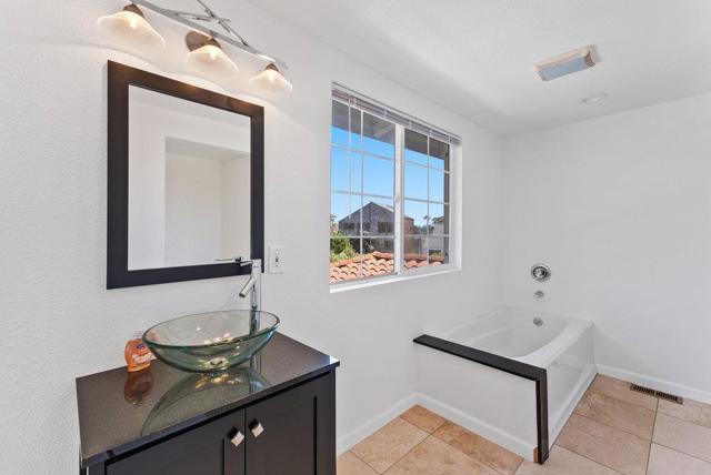 420 Sand Dollar Drive, La Selva Beach CA: https://media.crmls.org/mediaz/6a01a624-a28c-4c61-a7df-2e9f9a3ae637.jpg