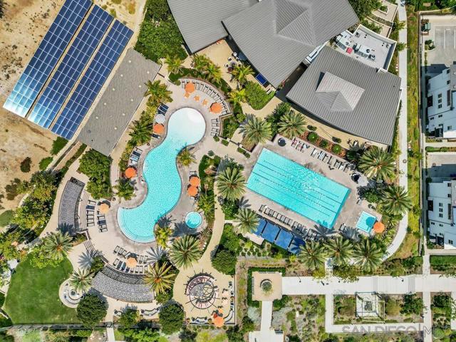 2460 Community Lane, San Diego CA: https://media.crmls.org/mediaz/6a026169-dcc1-4cb5-8191-b2e1fe64cb16.jpg