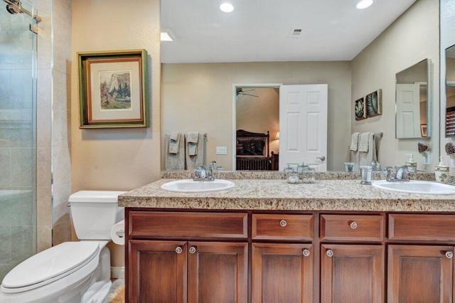 76546 Begonia Lane, Palm Desert CA: https://media.crmls.org/mediaz/6a02a9b5-0f0b-4d4f-81a5-b0b67a6c4e26.jpg
