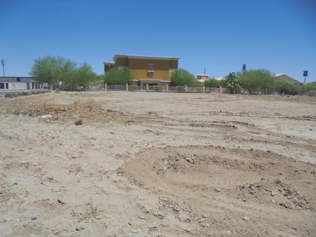 0 .98 Acres W Wells Street, Blythe CA: https://media.crmls.org/mediaz/6a03f38e-91e7-4d14-88f7-38eebc669eda.jpg