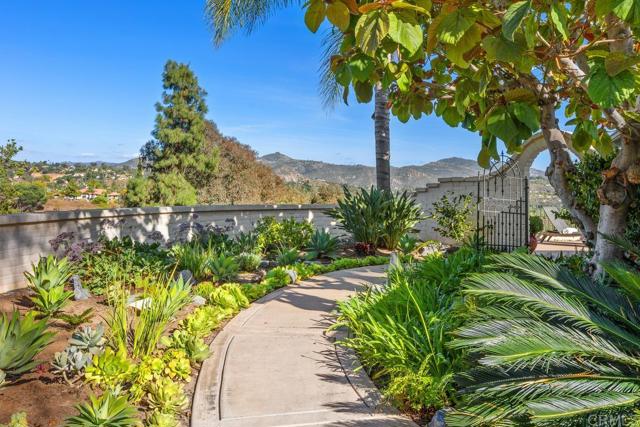 2873 Verda Avenue, Escondido CA: https://media.crmls.org/mediaz/6a05958a-c22b-403d-a56d-6348bfad3d13.jpg