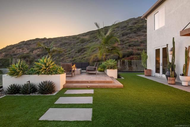 1432 Schoolhouse Way, San Marcos CA: https://media.crmls.org/mediaz/6a0666a6-e50f-431c-90a7-ca7a30888cf2.jpg